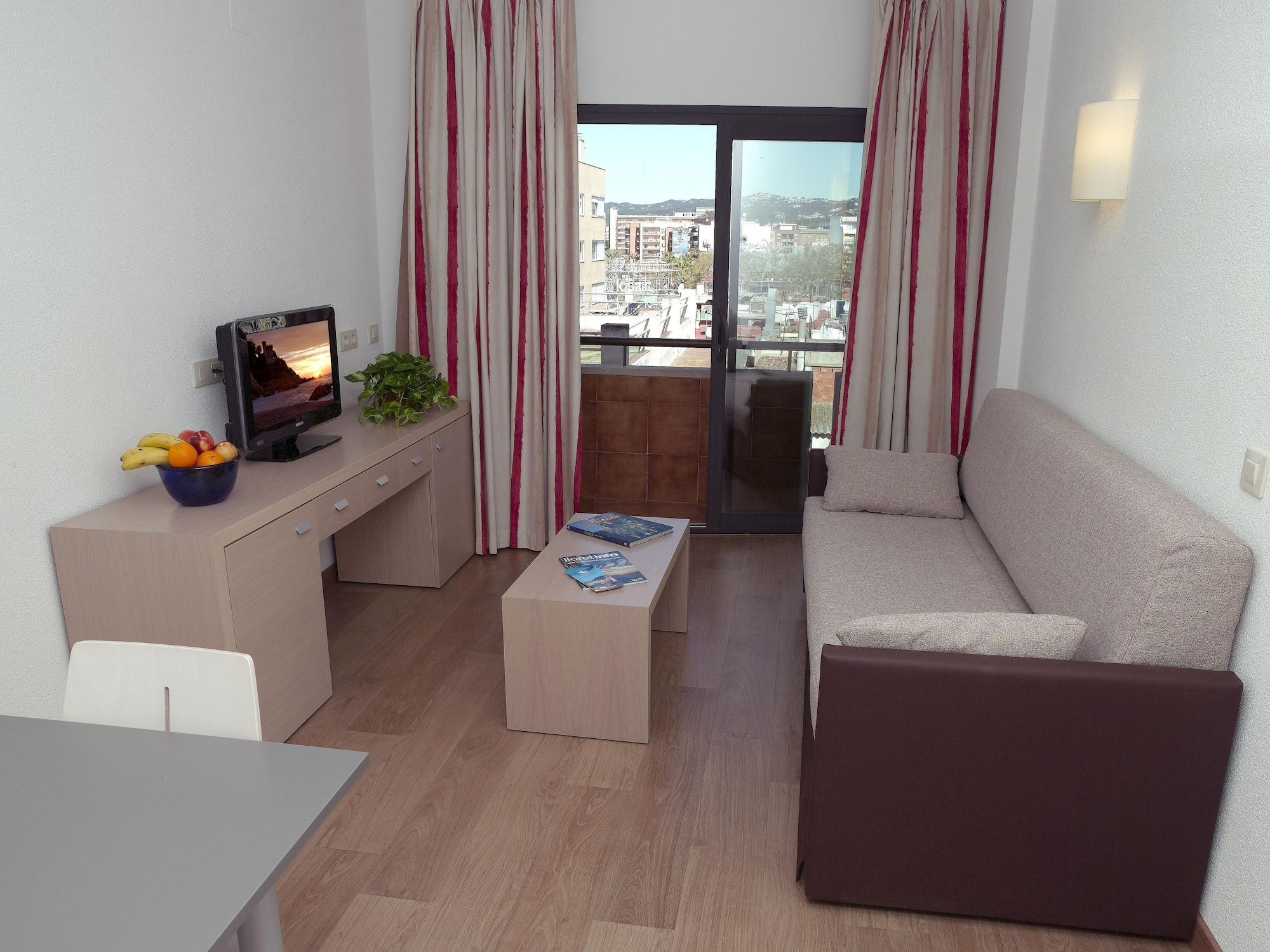 Almirall Apartaments Lloret de Mar Dış mekan fotoğraf