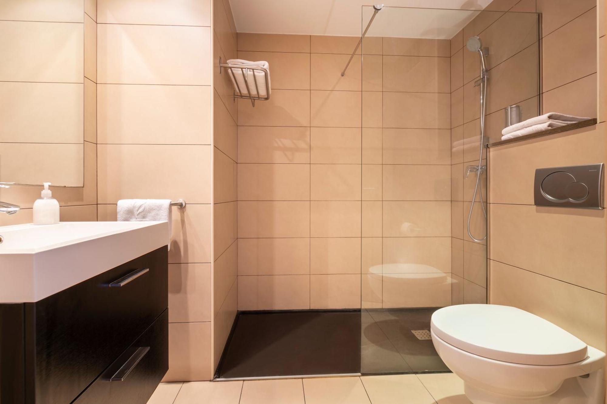Almirall Apartaments Lloret de Mar Dış mekan fotoğraf